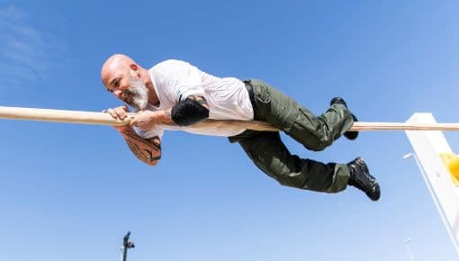 القضبان المتدلية 